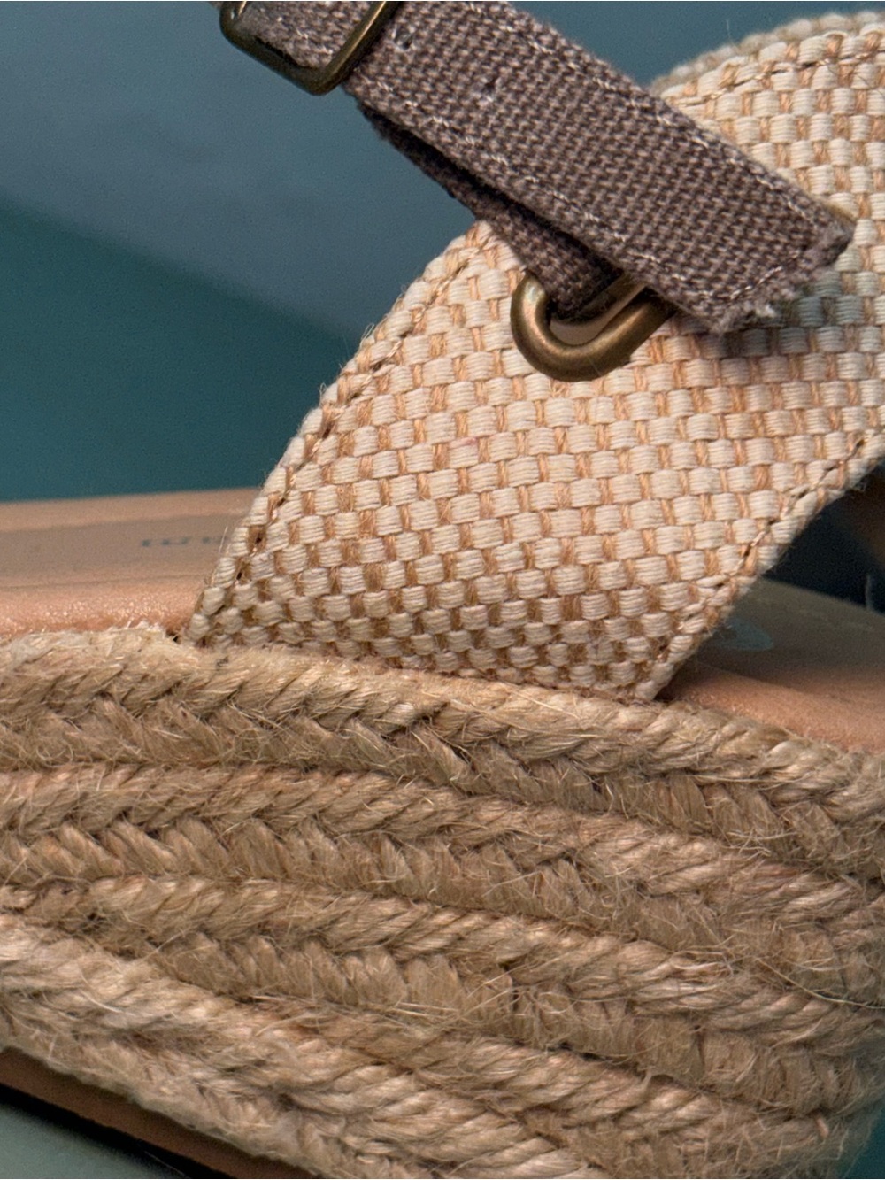 Journey True Comfort Brown Beige Espadrille Wedge Sandals Ankle Strap US 6 - Picture 8 of 10
